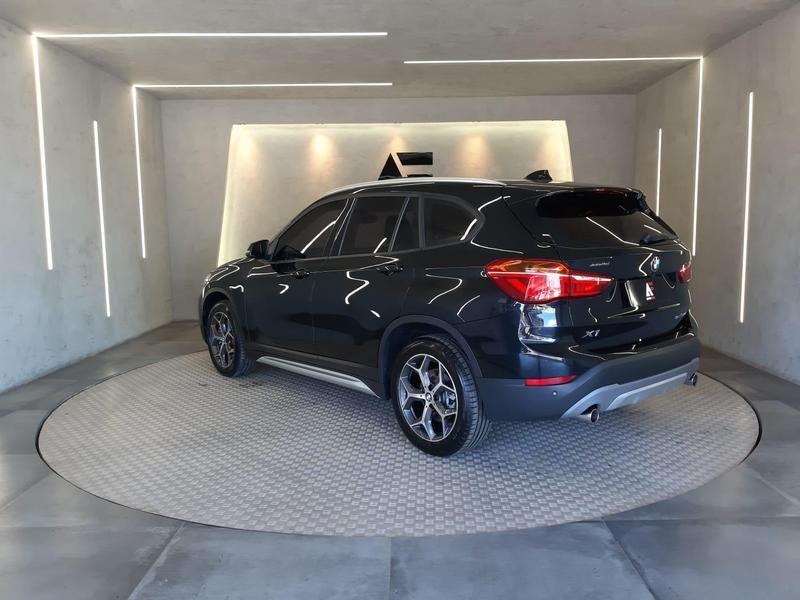 BMW X1 2.0 Sdrive 20i Active Flex Automático - foto 8