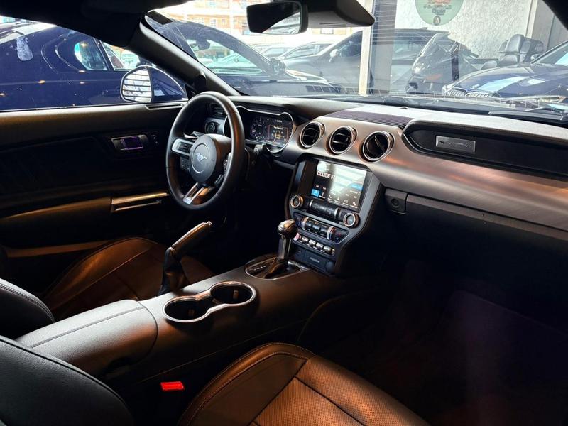 Ford Mustang GT Premium 5.0 426 Cv - foto 8