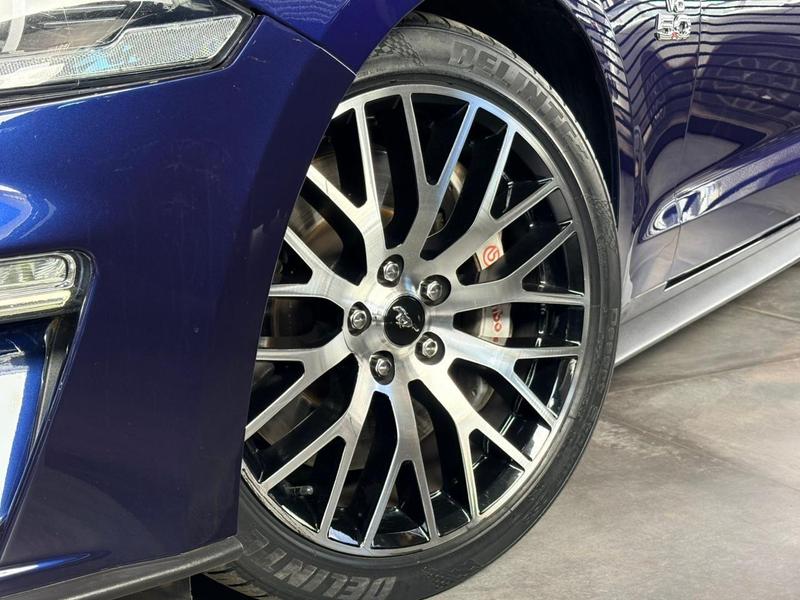 Ford Mustang GT Premium 5.0 426 Cv - foto 4