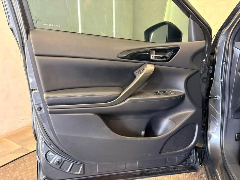 Mitsubishi Eclipse Cross Hpe S Black 1.5 Awc Automático - foto 8