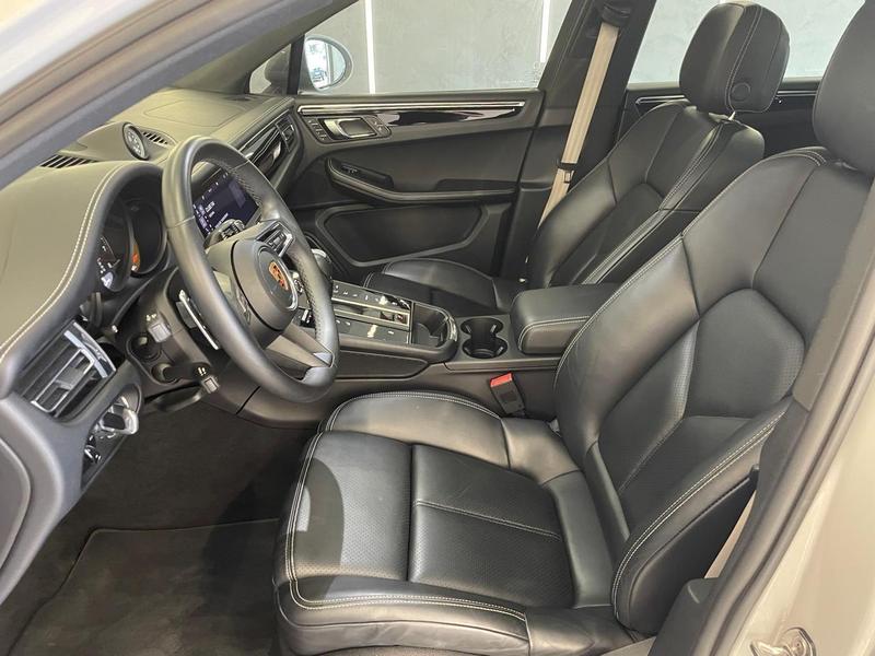 Porsche Macan 2.0 Turbo - foto 14