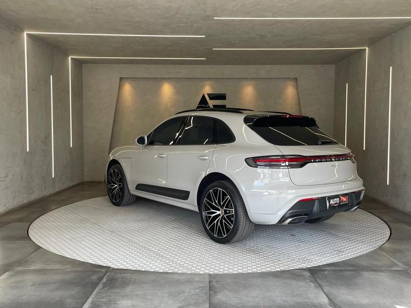 Porsche Macan 2.0 Turbo - foto 7