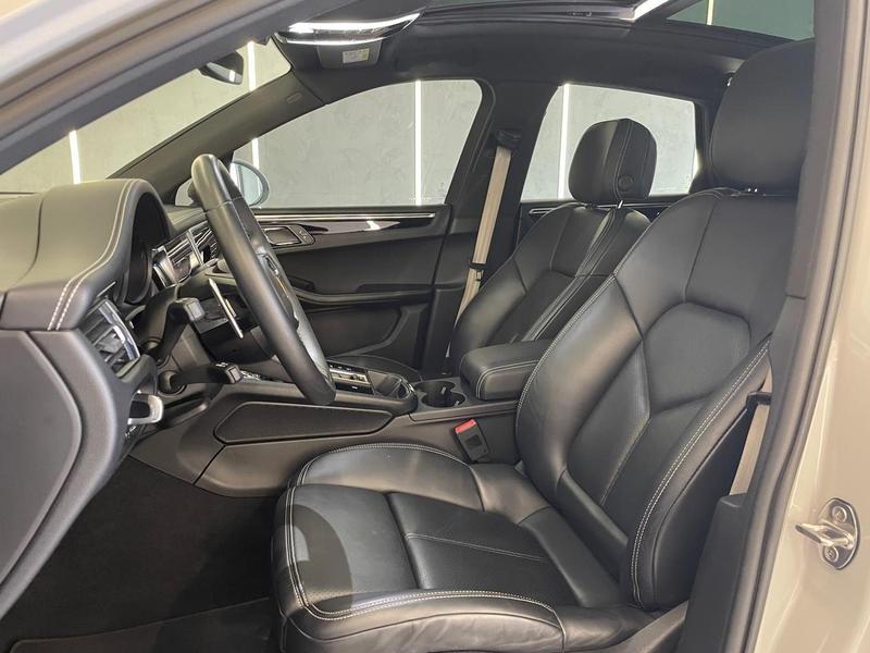 Porsche Macan 2.0 Turbo - foto 11