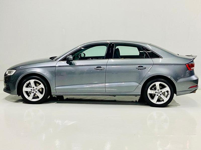 AUDI A3 SEDAN PRESTIGE PLUS 1.4 TFSI FLEX TIPTRONIC