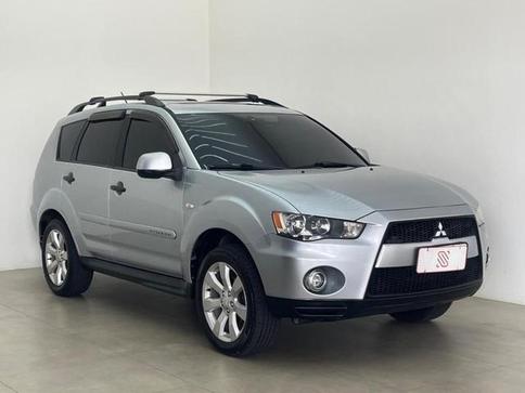 MITSUBISHI OUTLANDER 2.0