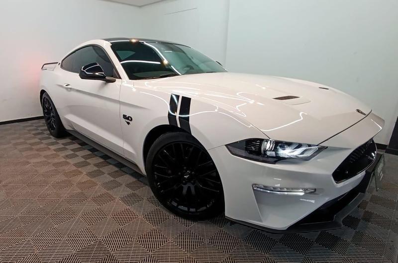 Ford Mustang GT - foto 3