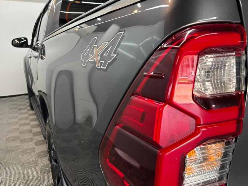 Toyota Hilux 28 Srx 4X4 28 TDI 16V Diesel Automático - foto 9