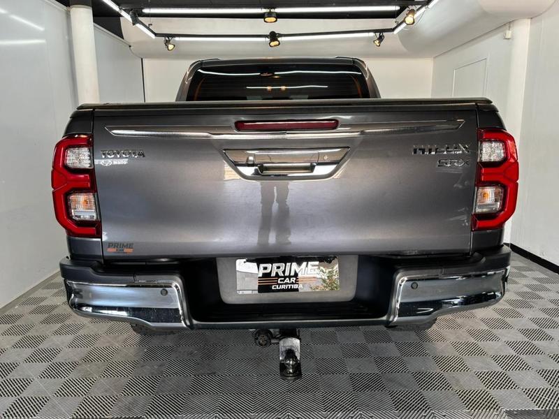 Toyota Hilux 28 Srx 4X4 28 TDI 16V Diesel Automático - foto 6