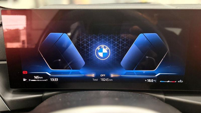 BMW 320i M Sport Flex - foto 14