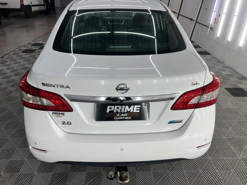 Nissan Sentra 20sl CVT - foto 5
