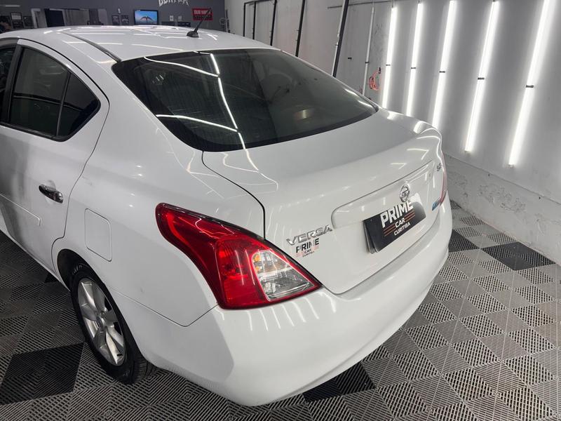 Nissan Versa 16sl Flex - foto 11