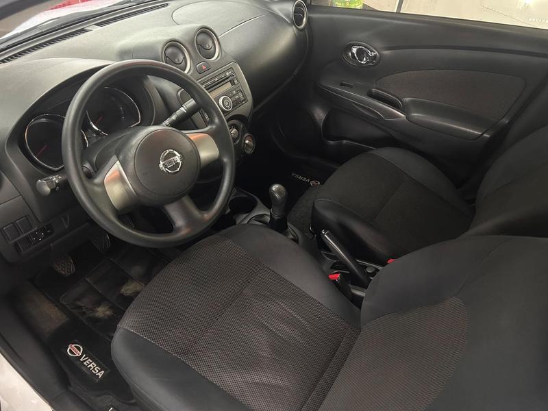 Nissan Versa 16sl Flex - foto 5