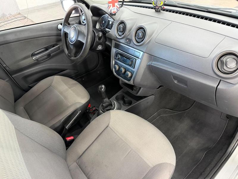 Volkswagen Voyage 1.0 - foto 11