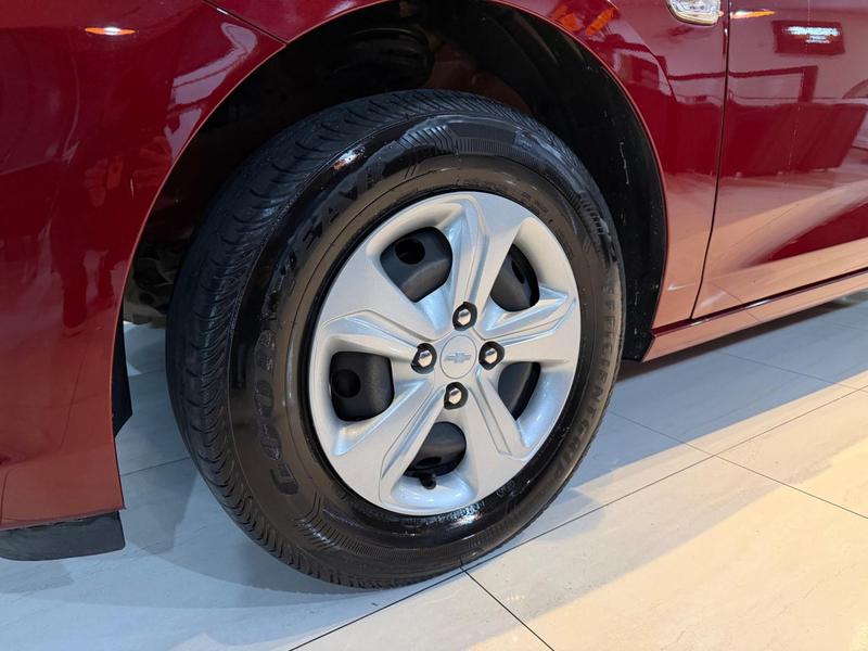 Chevrolet Onix 10mt Hb - foto 11