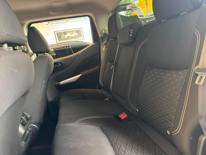 Nissan Frontier Atk X4 - foto 13