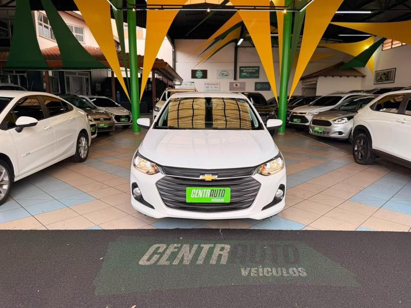 Chevrolet Onix Plus 10tat - foto 4