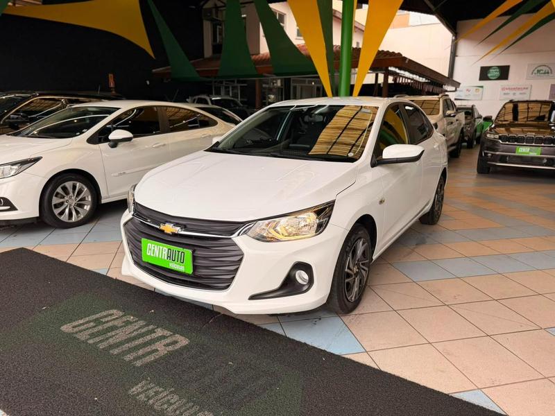 Chevrolet Onix Plus 10tat - foto 3