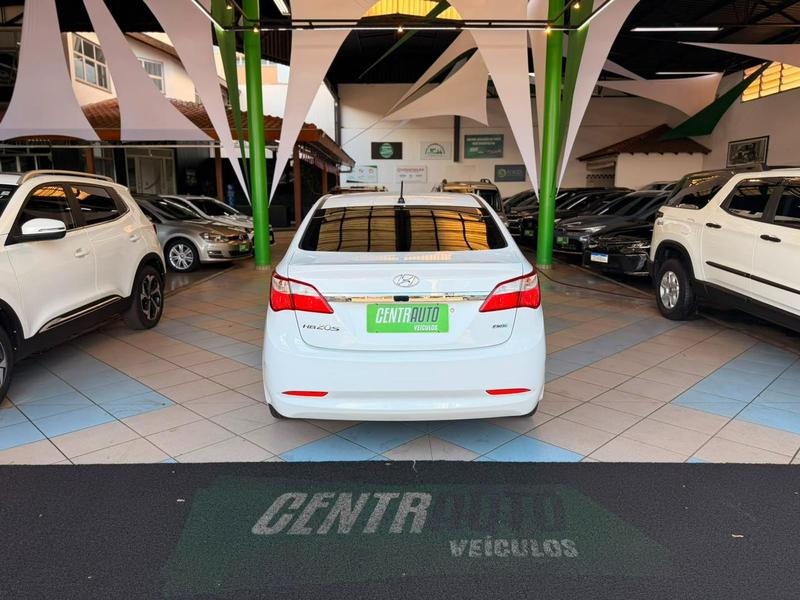 Hyundai HB20S 1.0 M Comfort - foto 7