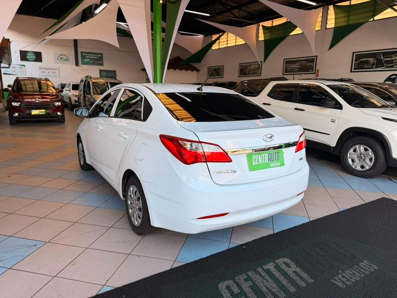 Hyundai HB20S 1.0 M Comfort - foto 8