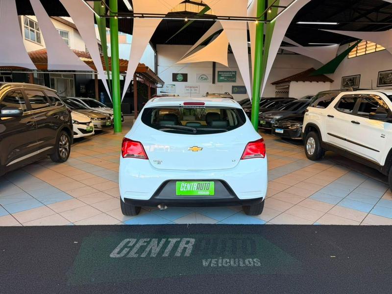 Chevrolet Onix 1.0 LT 8V Flex 4P Manual - foto 7