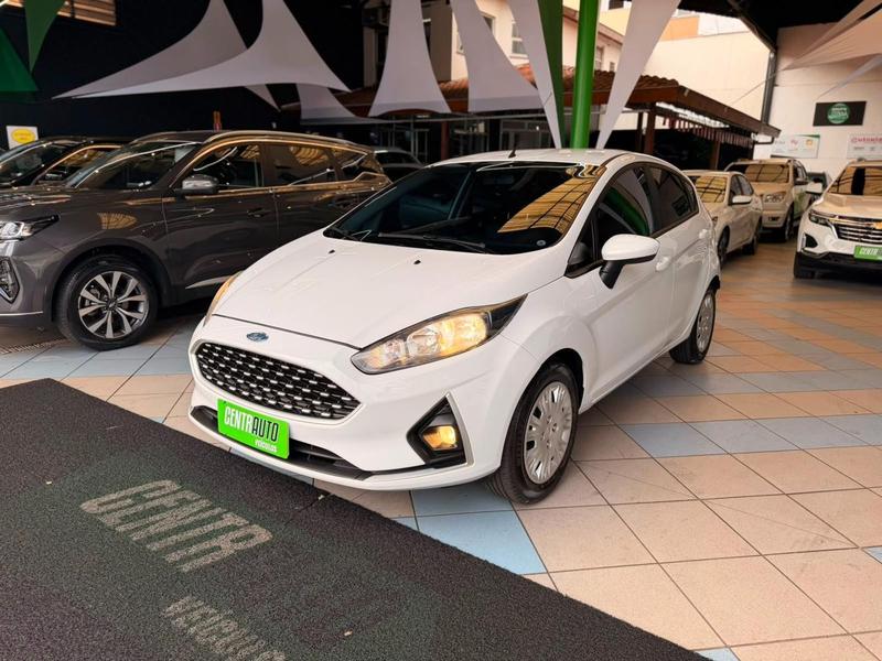 Ford Fiesta 16se - foto 3