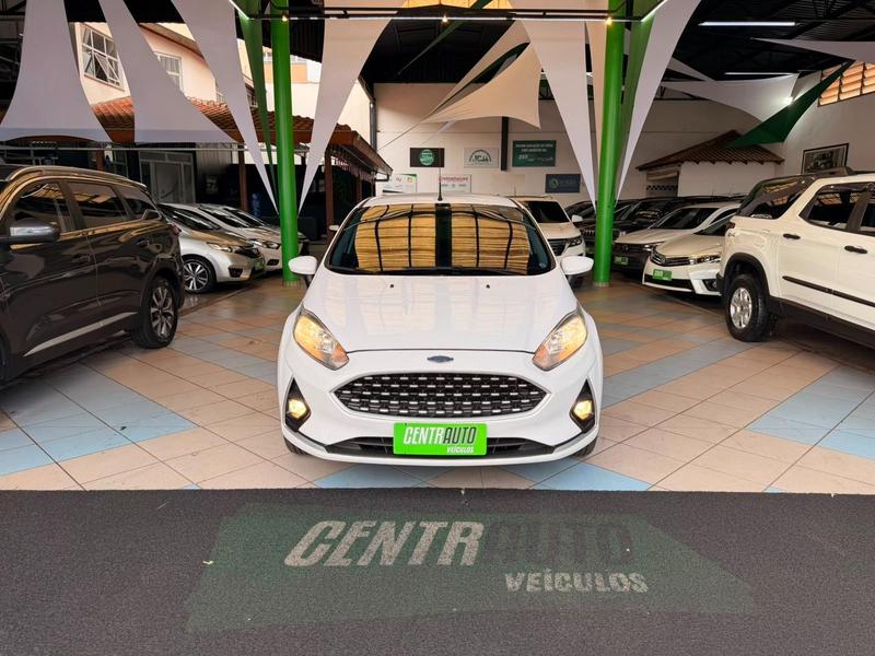 Ford Fiesta 16se - foto 4