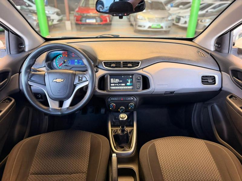 Chevrolet Onix 10mt LT - foto 9