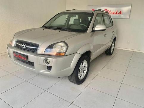 HYUNDAI TUCSON GL 2.0
