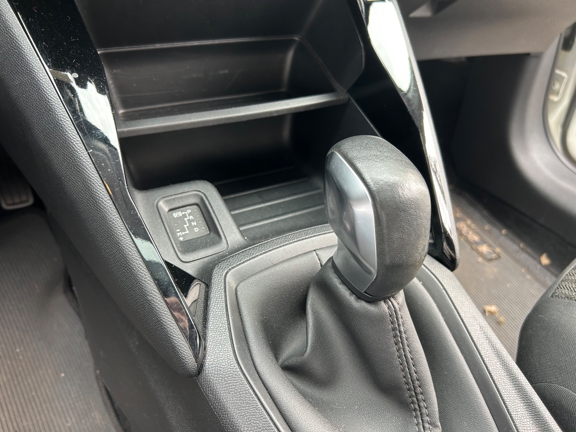 PEUGEOT 208, act pk1at, 2021