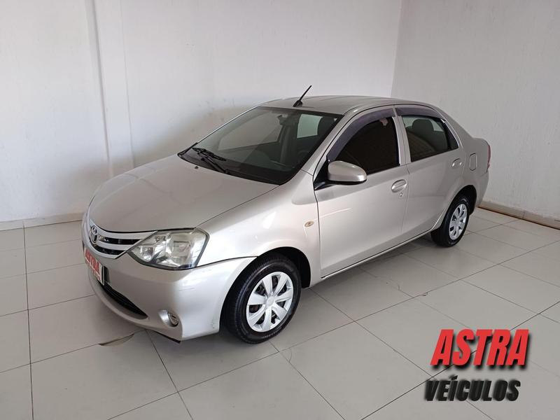 TOYOTA ETIOS 1.5 X SEDAN 16V FLEX 4P MANUAL