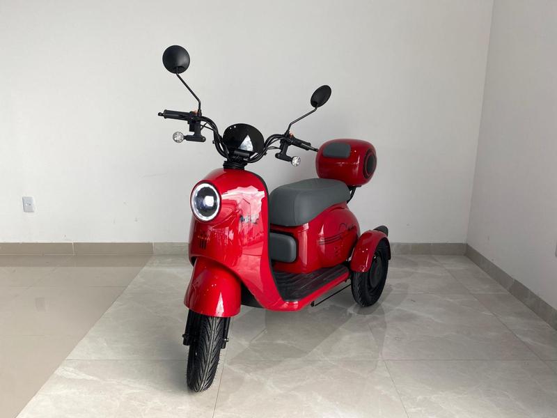 MOTO CHEFE TRICICLO MIA