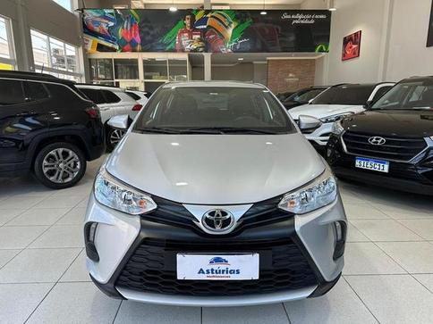 TOYOTA YARIS HA XL15