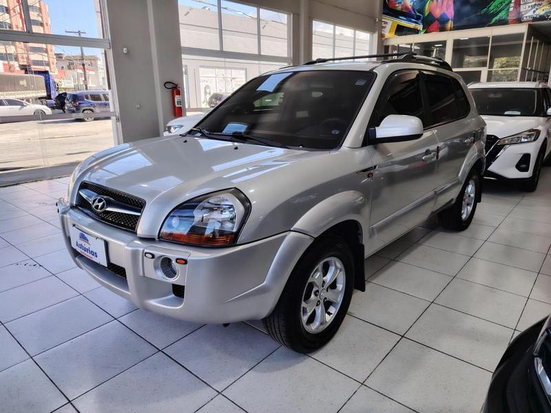 HYUNDAI TUCSON GLSB