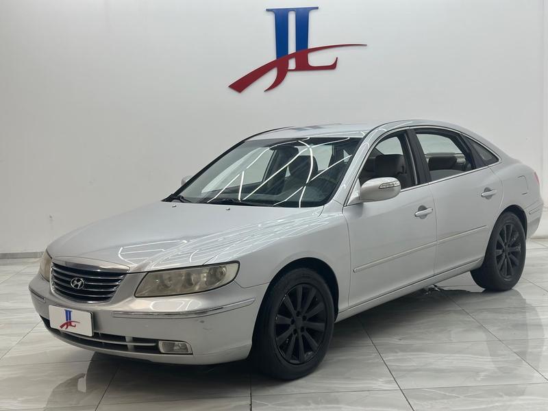 HYUNDAI AZERA 3.3 V6