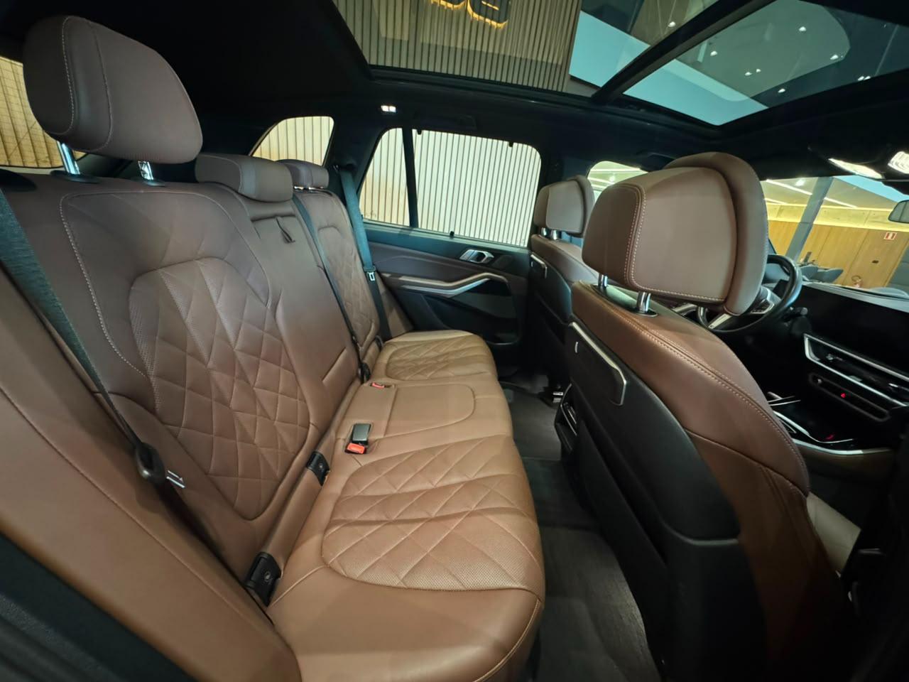 BMW X5 XDRIVE50E MSP 2024 - ÚNICO DONO - GARANTIA DE FÁBRICA - foto 15