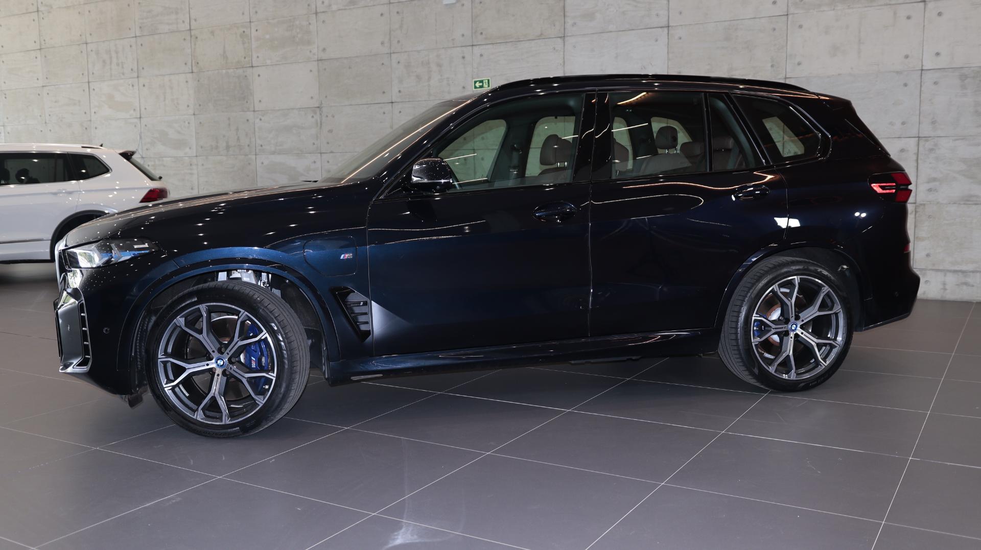 BMW X5 XDRIVE50E MSP 2024 - ÚNICO DONO - GARANTIA DE FÁBRICA - foto 3