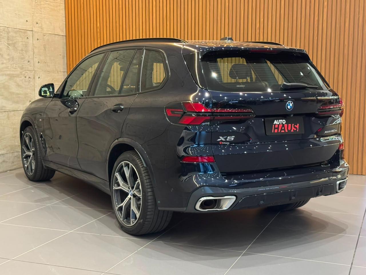 BMW X5 XDRIVE50E MSP 2024 - ÚNICO DONO - GARANTIA DE FÁBRICA - foto 8