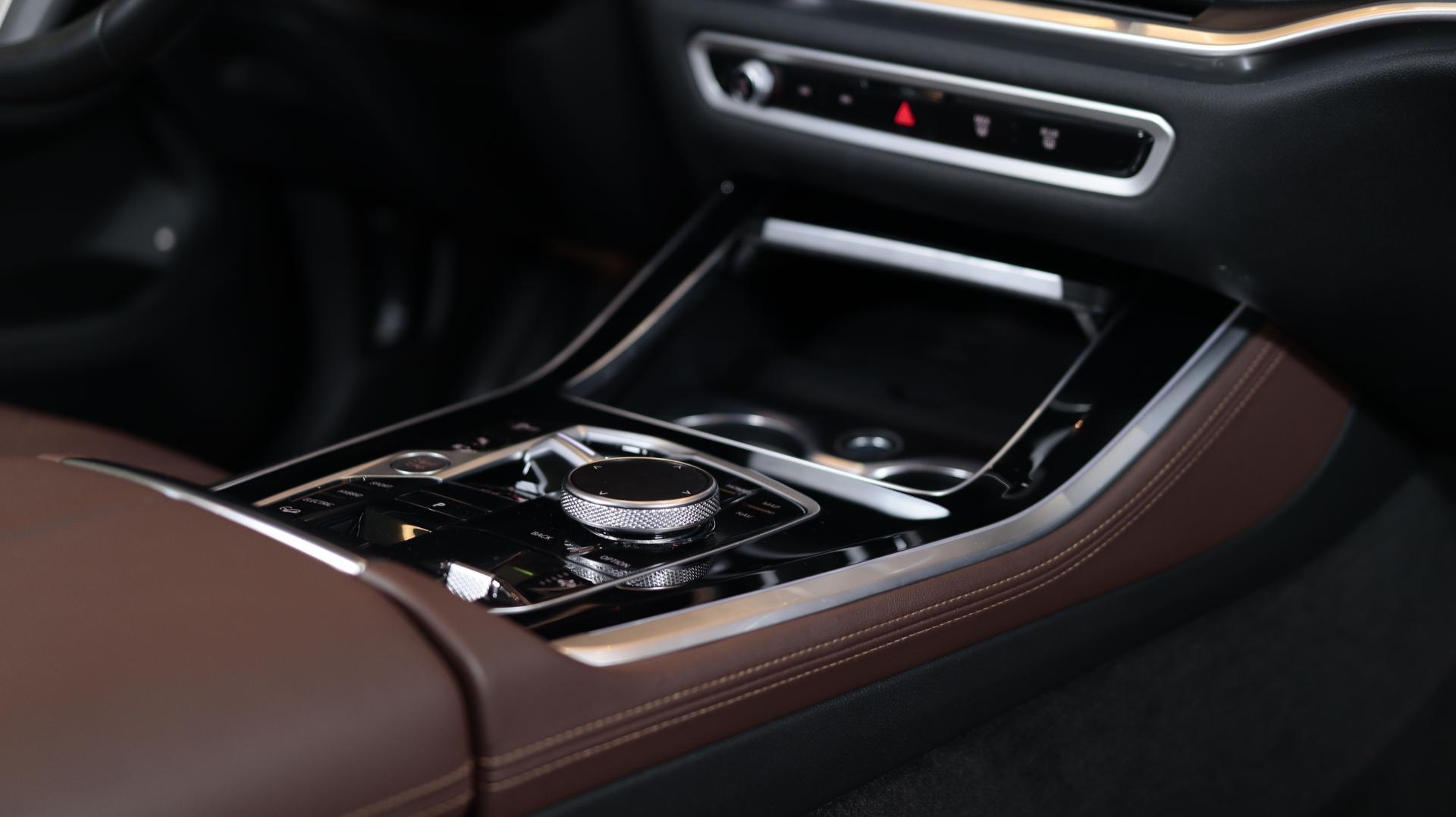 BMW X5 XDRIVE50E MSP 2024 - ÚNICO DONO - GARANTIA DE FÁBRICA - foto 12