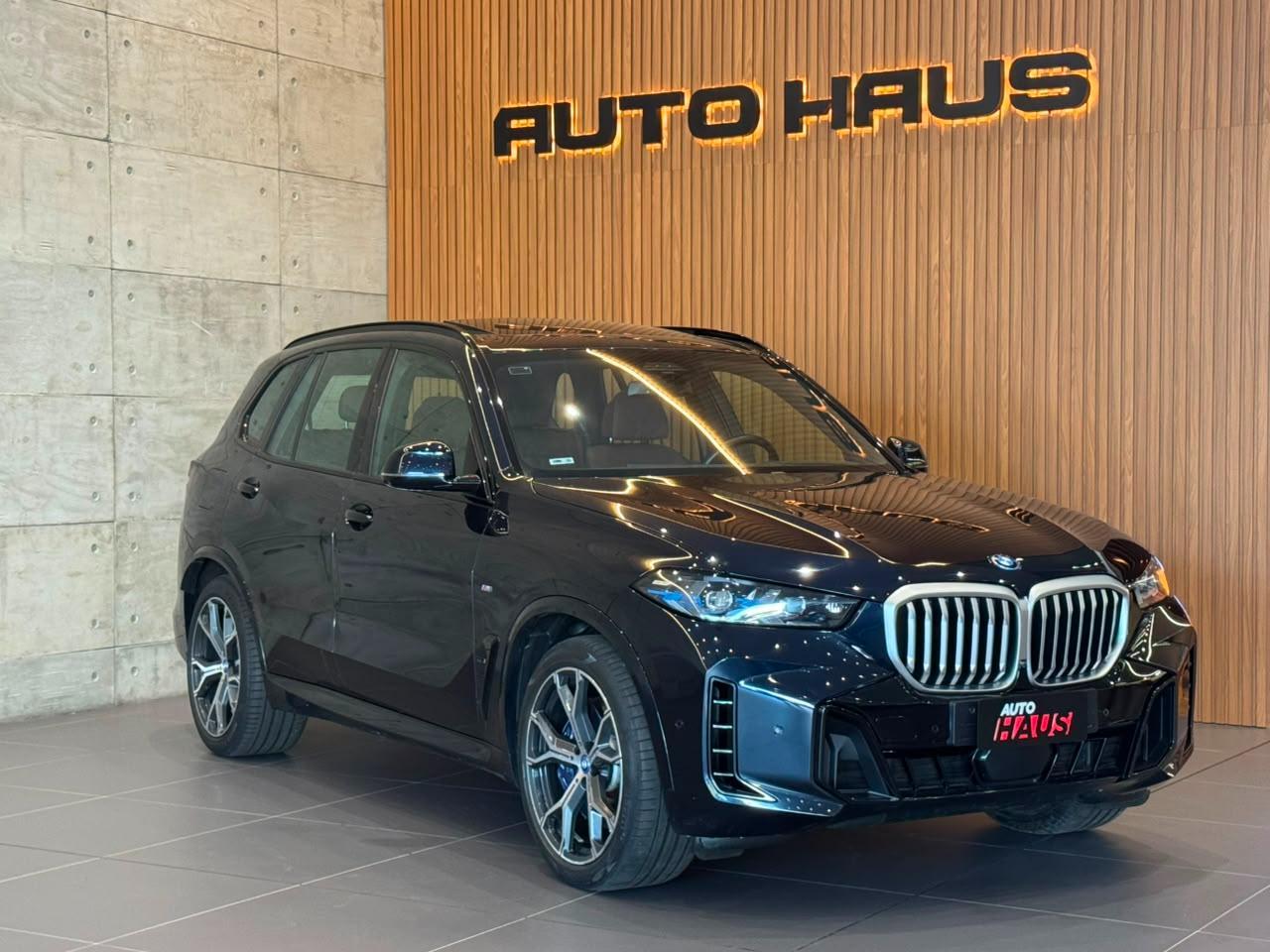 BMW X5 XDRIVE50E MSP 2024 - ÚNICO DONO - GARANTIA DE FÁBRICA - foto 1