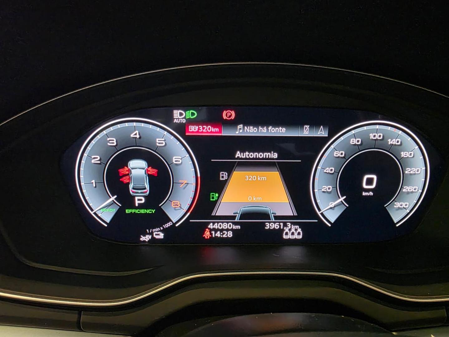 AUDI Q5 SB P-HIBRIDO 2023 - GARANTIA DE FÁBRICA ATÉ 2027 - ÚNICO DONO - foto 16