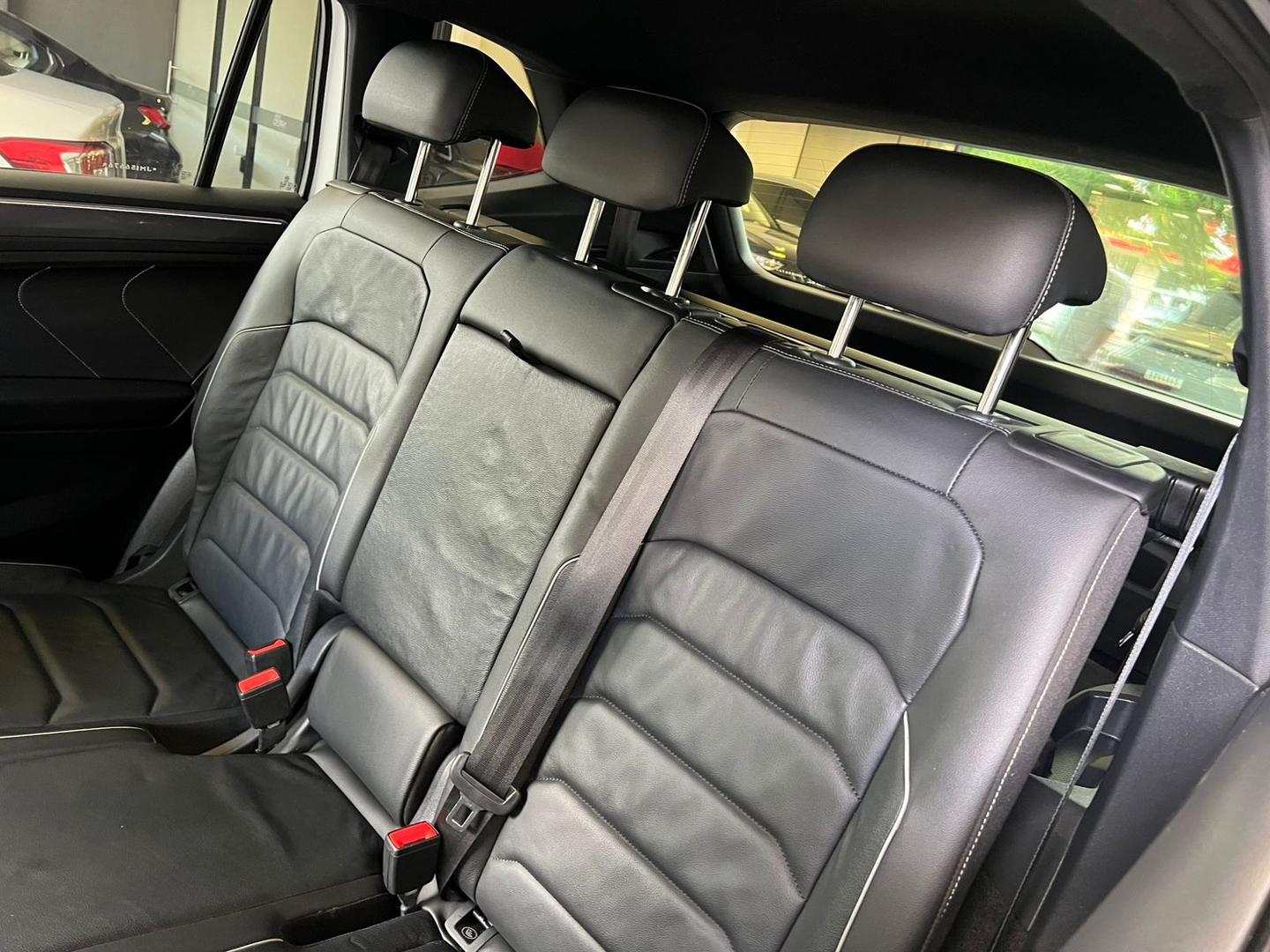 VOLKSWAGEN TIGUAN ALLSPACE RL 2018 - 07 LUGARES - foto 14