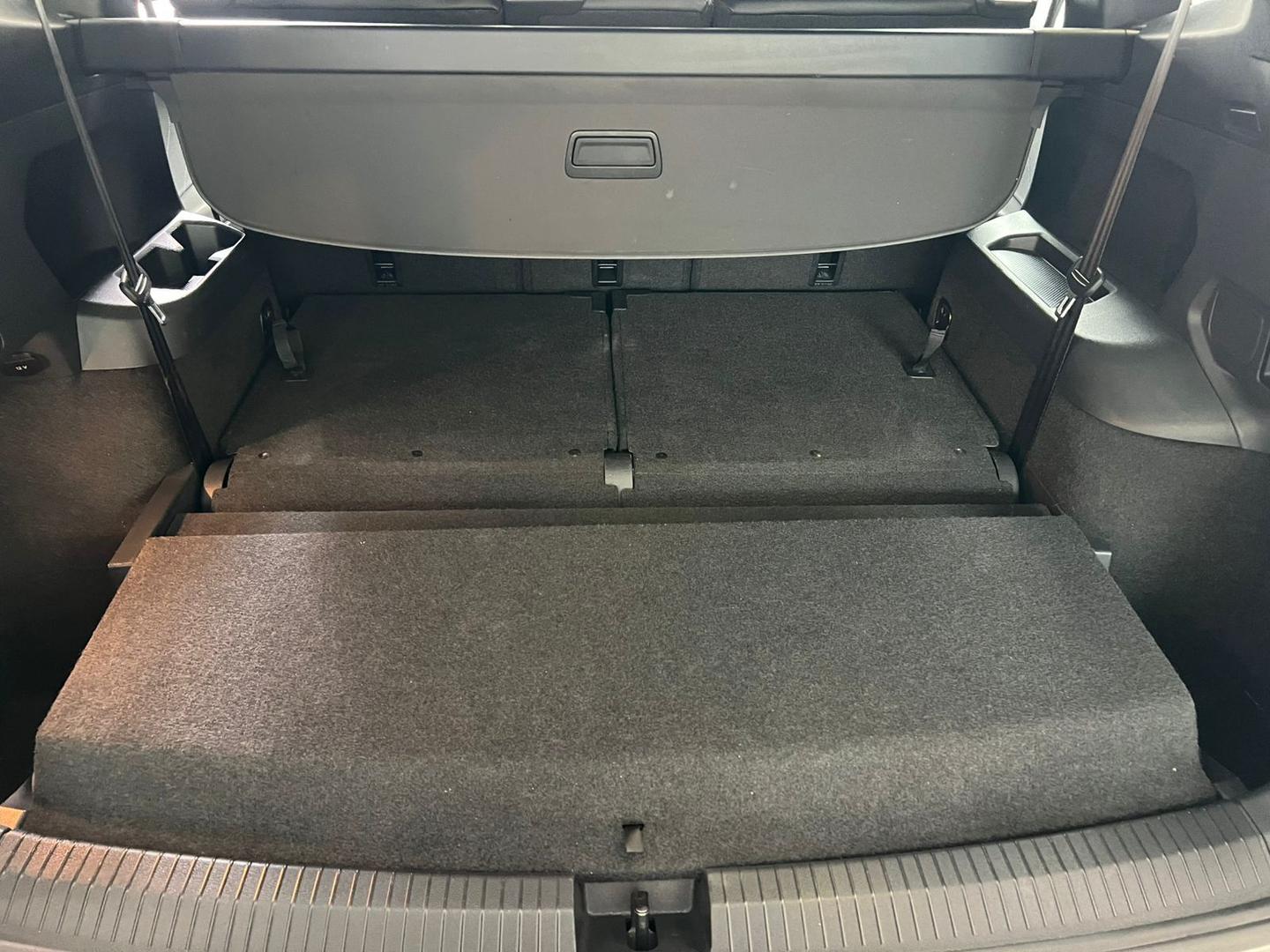 VOLKSWAGEN TIGUAN ALLSPACE RL 2018 - 07 LUGARES - foto 15