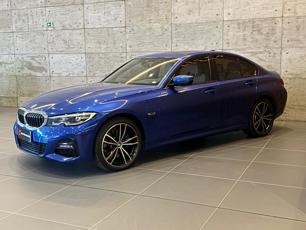 BMW 330E 2022 - foto 4