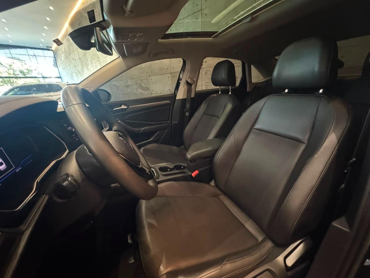  JETTA 1.4  COMFORTLINE COM TETO PANORAMICO - foto 9