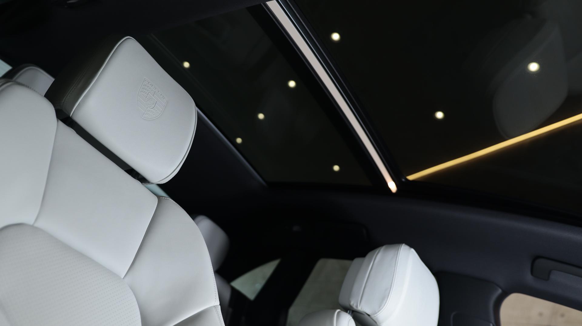 PORSCHE MACAN 2025 - foto 17