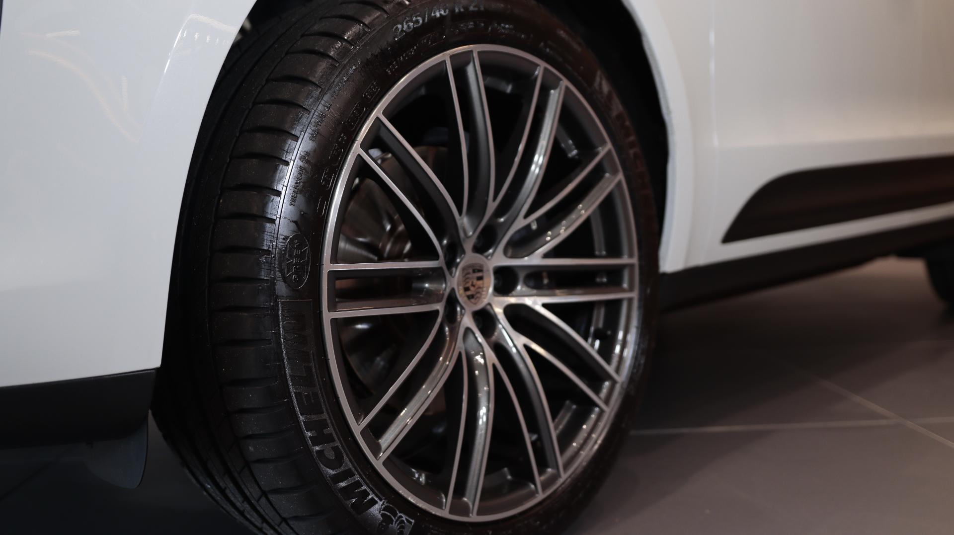 PORSCHE MACAN 2025 - foto 11