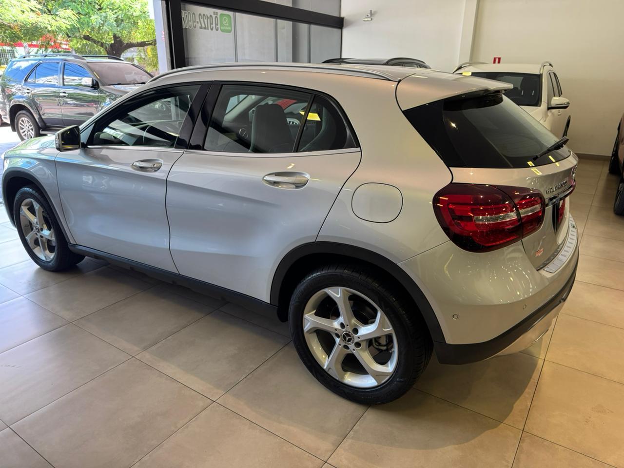MERCEDES-BENZ GLA200FF 2019 - foto 5