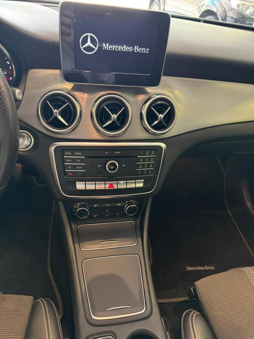 MERCEDES-BENZ GLA200FF 2019 - foto 11