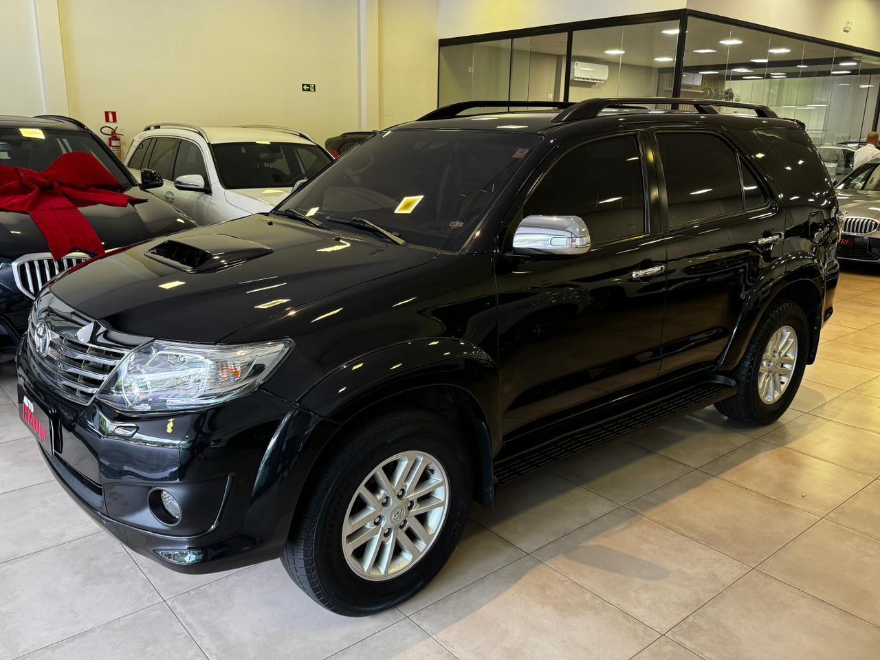 TOYOTA HILUXSW4 SRV4X4 2013 - foto 2
