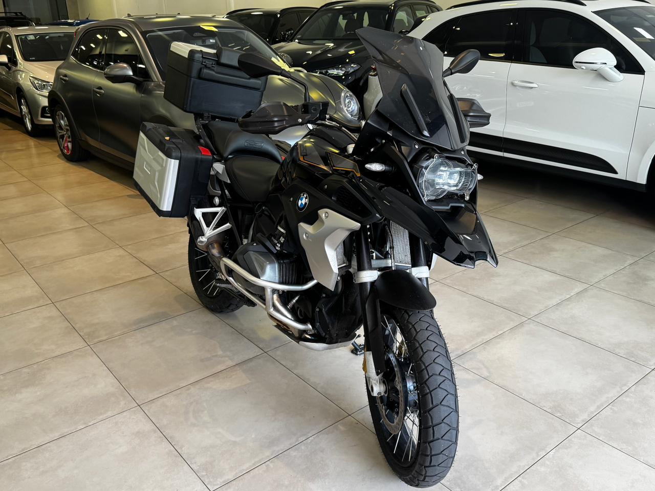 BMW R1250GS 2020 - foto 1